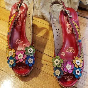 L'artiste Springstep TuttiFrutti  Leather Shoes size 40 or US 9 Flirty and Fun